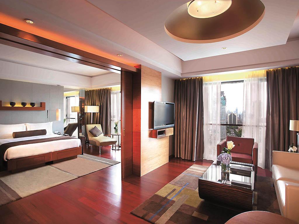 โรงแรม โรงแรมสวิสโซเทล แกรนด์ ไชน่า 5*
